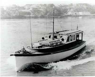 "VEDETTE" Brisbane River circa 1939-45